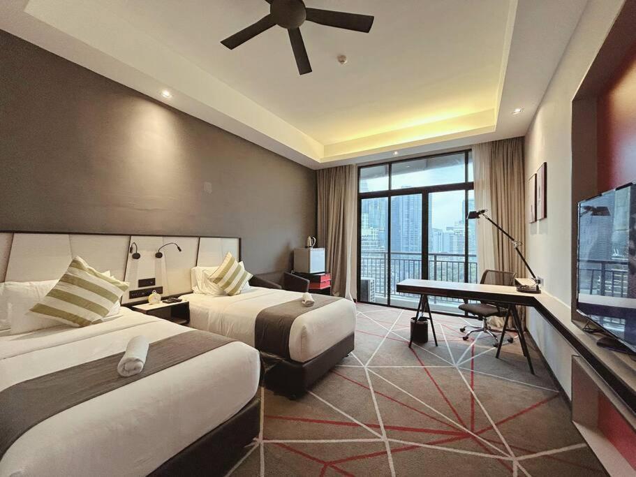 M101 Klcc Kl City King Suites By Livin Kuala Lumpur Extérieur photo